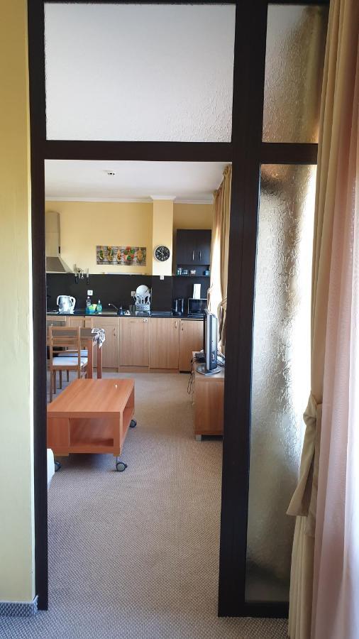 Snezhankas Apartment パンポロボ エクステリア 写真