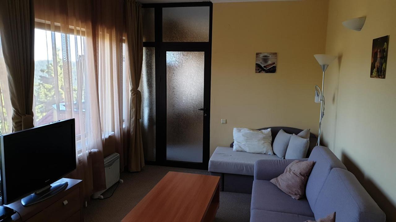 Snezhankas Apartment パンポロボ エクステリア 写真